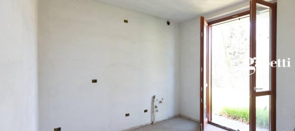4 rooms Villa in Sulbiate, Italy No. 38353 9
