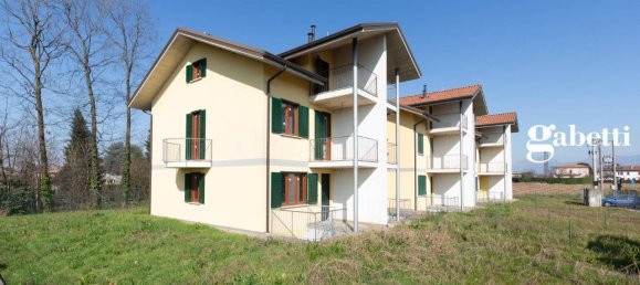 4 rooms Villa in Sulbiate, Italy No. 38353 3