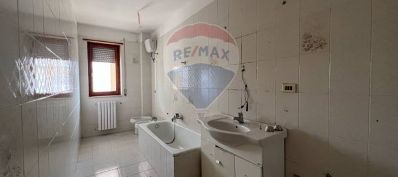 6 rooms House in Bernalda, Italy No. 104737 11