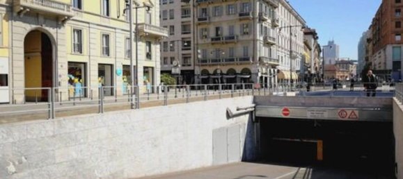 16m² Garage in Milan, Italy No. 255266 6