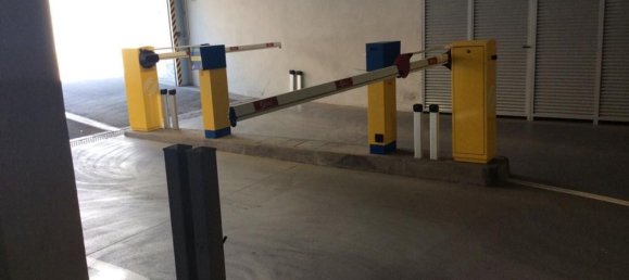 16m² Garage in Milan, Italy No. 255266 2