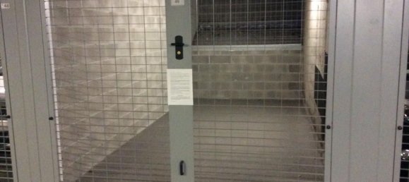 16m² Garage in Milan, Italy No. 255266 4