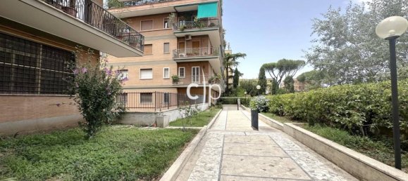 3 Schlafzimmer Wohnung in Rome, Italy, Nr. 318389 36