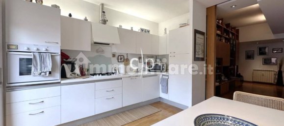 3 Schlafzimmer Wohnung in Rome, Italy, Nr. 318389 8