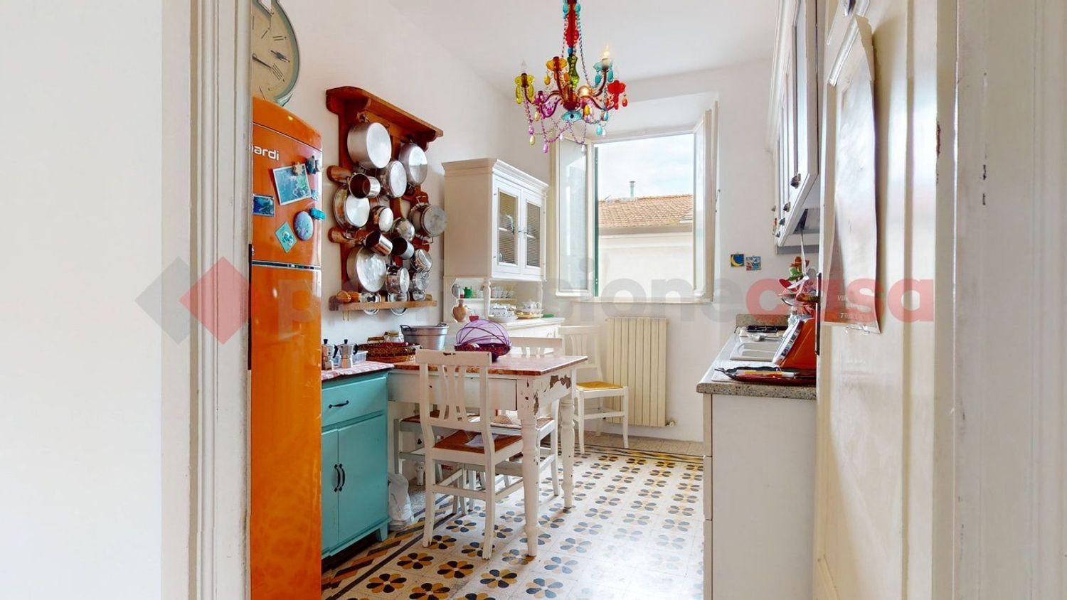 5 rooms Apartment in Viareggio, Italy No. 234547