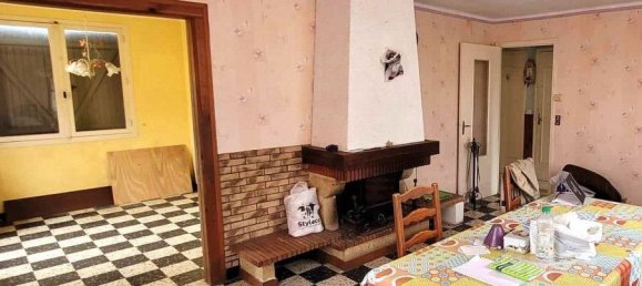 3 bedrooms House in Fouilloy, France No. 72198 2