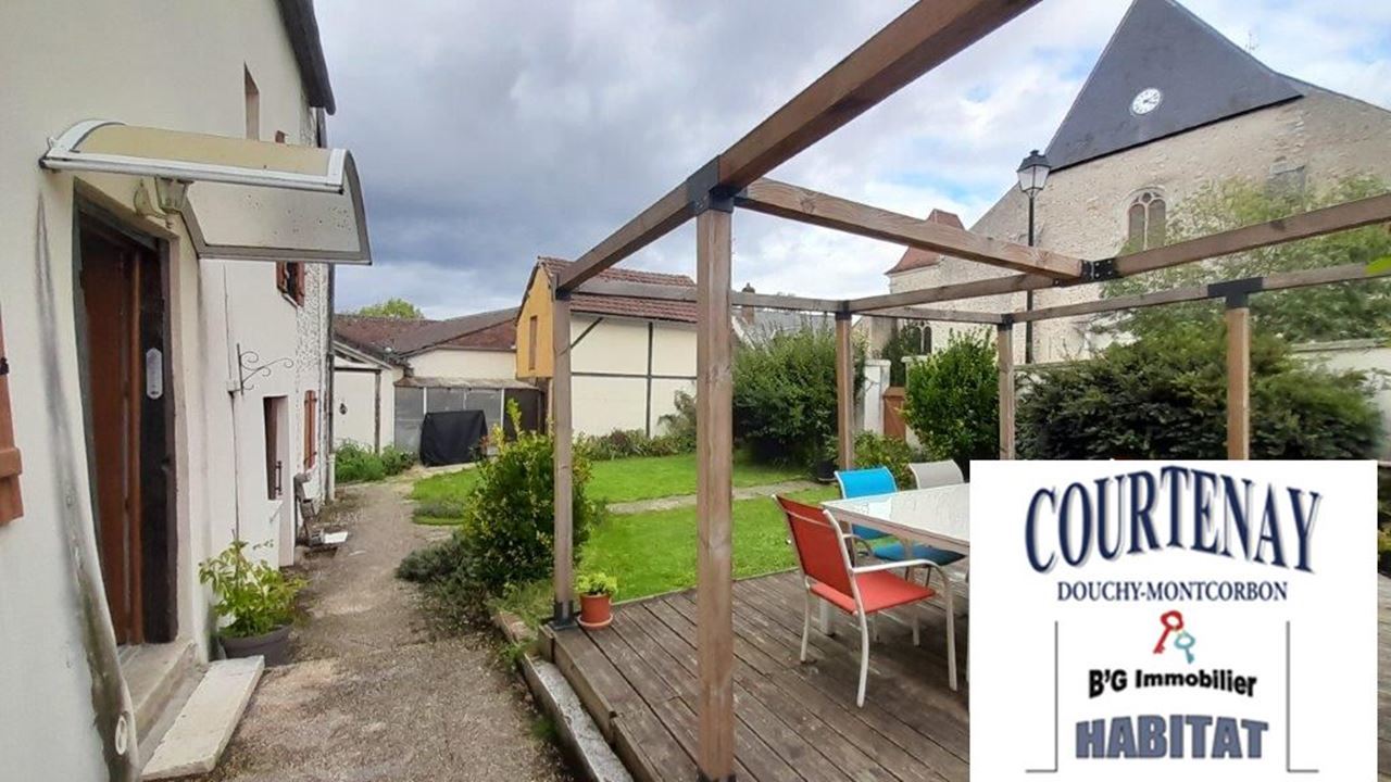 Casa T3 em Courtenay, France N.º 71694