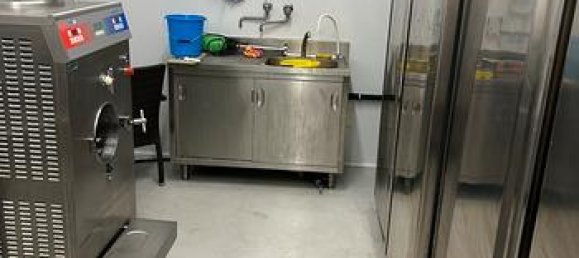 5-Zimmer Gewerbliche Immobilie in Jesolo, Italy, Nr. 276758 4