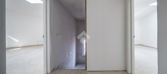 3 Schlafzimmer Wohnung in Monteforte d'Alpone, Italy, Nr. 331630 2