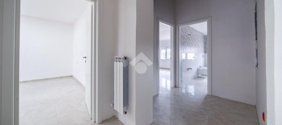 3 Schlafzimmer Wohnung in Monteforte d'Alpone, Italy, Nr. 331630 3