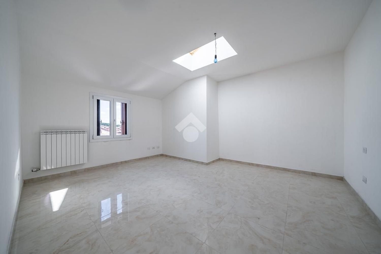 3 Schlafzimmer Wohnung in Monteforte d'Alpone, Italy, Nr. 331630