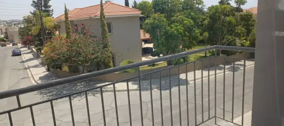 Вилла с 3 спальнями в Агиос Афанасиос, Кипр № 806 12