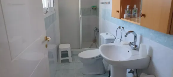 Вилла с 3 спальнями в Агиос Афанасиос, Кипр № 806 10