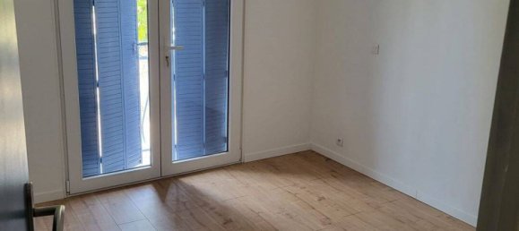 1 bedroom Apartment in Jonquieres, France No. 326505 9