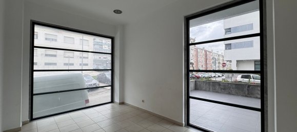 Propriété commerciale à Odivelas, Portugal 153m² No. 10573 5