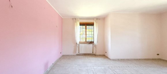 3 Schlafzimmer Wohnung in Scoppito, Italy, Nr. 329155 17