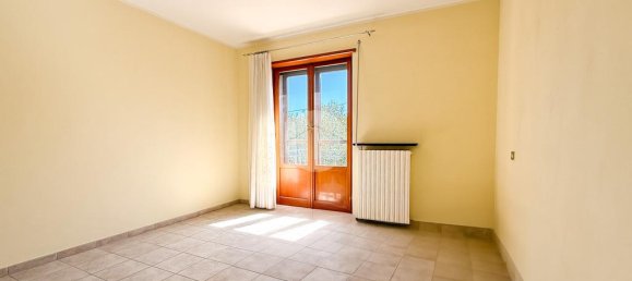 3 Schlafzimmer Wohnung in Scoppito, Italy, Nr. 329155 29