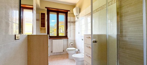 3 Schlafzimmer Wohnung in Scoppito, Italy, Nr. 329155 36