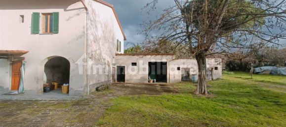 5 rooms House in Borgo San Lorenzo, Italy No. 222441 3
