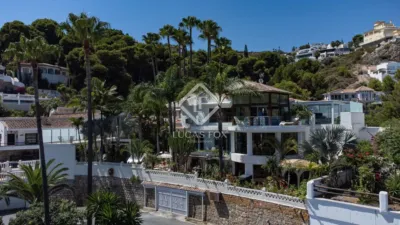 5 bedrooms Villa in Salobrena, Spain No. 245046