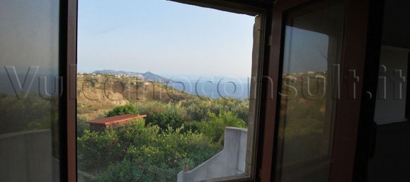 5 Schlafzimmer Haus in Lipari, Italy, Nr. 339678 14