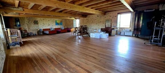 4 bedrooms House in Puy-l'Eveque, France No. 362982 8
