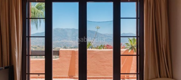 3 Schlafzimmer Penthouse in Ojen, Spain, Nr. 187085 24
