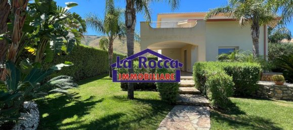 Villa de 4 habitaciónes en Castellammare del Golfo, Italy No. 258725 3