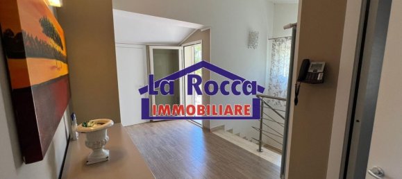 Villa de 4 habitaciónes en Castellammare del Golfo, Italy No. 258725 21