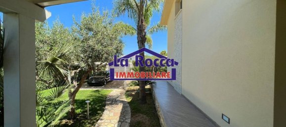 Villa de 4 habitaciónes en Castellammare del Golfo, Italy No. 258725 10