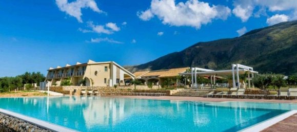 Villa de 4 habitaciónes en Castellammare del Golfo, Italy No. 258725 31