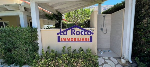 Villa de 4 habitaciónes en Castellammare del Golfo, Italy No. 258725 15