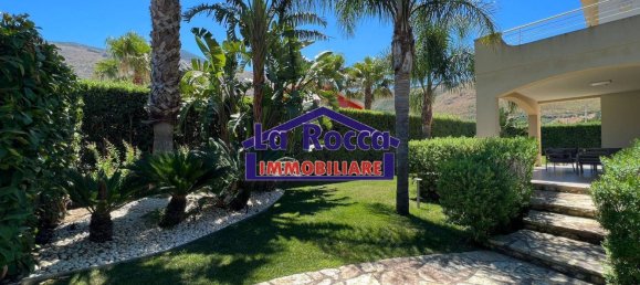 Villa de 4 habitaciónes en Castellammare del Golfo, Italy No. 258725 4