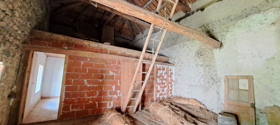 3 bedrooms House in Ambert, France No. 333147 23