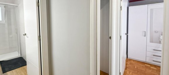 3 bedrooms Apartment in Madrid, Spain No. 137247 24