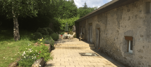 5 bedrooms Commercial property in Largeasse, France No. 1893 5