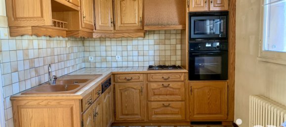 Casa T3 em Saint-Clement, France N.º 194539 9