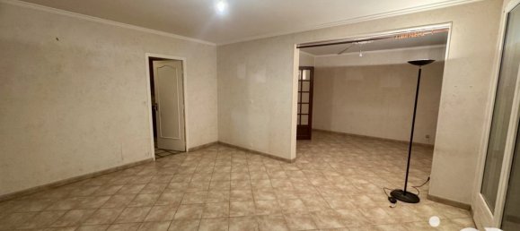 Casa T3 em Saint-Clement, France N.º 194539 2