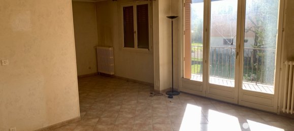 Casa T3 em Saint-Clement, France N.º 194539 8