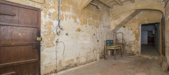 411m² Townhouse in Ciutadella De Menorca, Spain No. 684 11