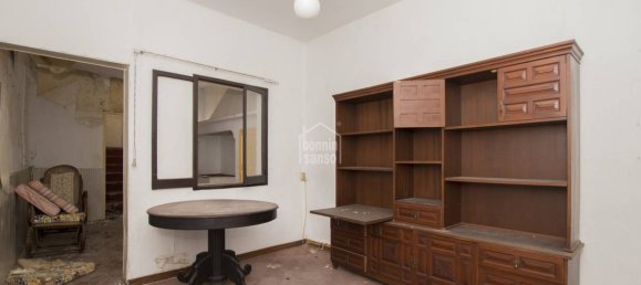 411m² Townhouse in Ciutadella De Menorca, Spain No. 684 3