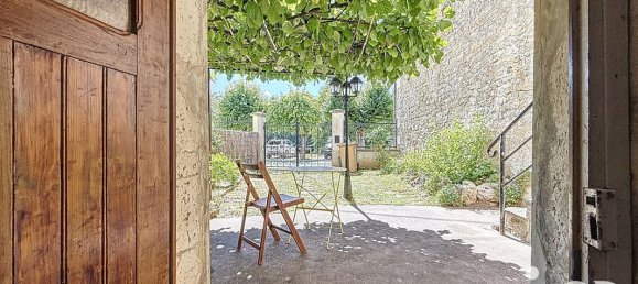 3 bedrooms House in Yonne, France No. 289874 5