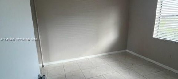 2 dormitorios propiedad comercial en alquiler en Miami, Miami-Dade, Florida, USA № 615351 7