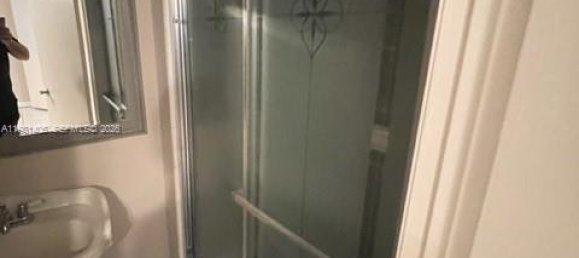 2 dormitorios propiedad comercial en alquiler en Miami, Miami-Dade, Florida, USA № 615351 11