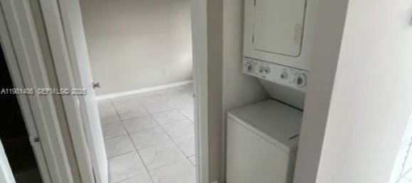 2 dormitorios propiedad comercial en alquiler en Miami, Miami-Dade, Florida, USA № 615351 9