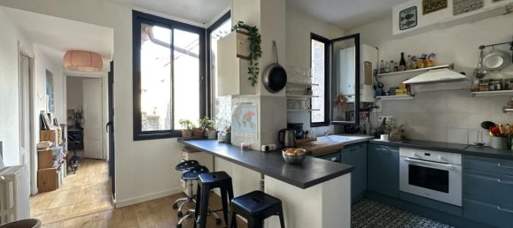 Apartamento de 3 dormitorios en Bordeaux, France No. 341205 3