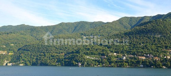 4 bedrooms Villa in Carate Urio, Italy No. 291175 13