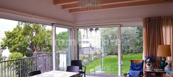 4 bedrooms Villa in Carate Urio, Italy No. 291175 23