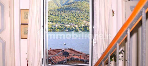 4 bedrooms Villa in Carate Urio, Italy No. 291175 14