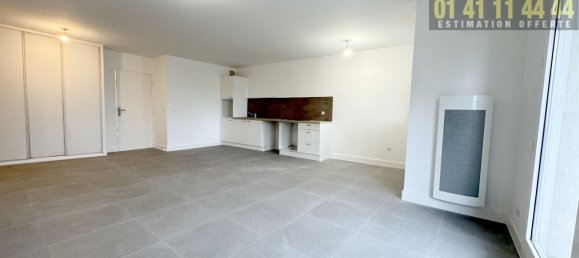 Apartamento de 3 dormitorios en Asnieres-sur-Seine, France No. 183033 5